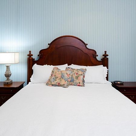Captain Henderson House Hotel Arkadelphia Kamer foto