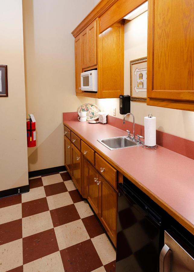 Captain Henderson House Hotel Arkadelphia Buitenkant foto