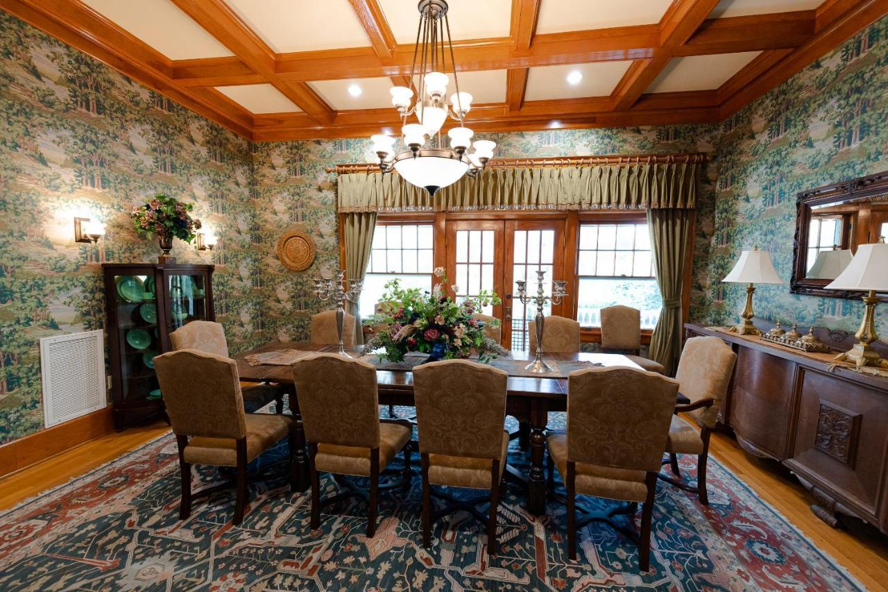 Captain Henderson House Hotel Arkadelphia Buitenkant foto