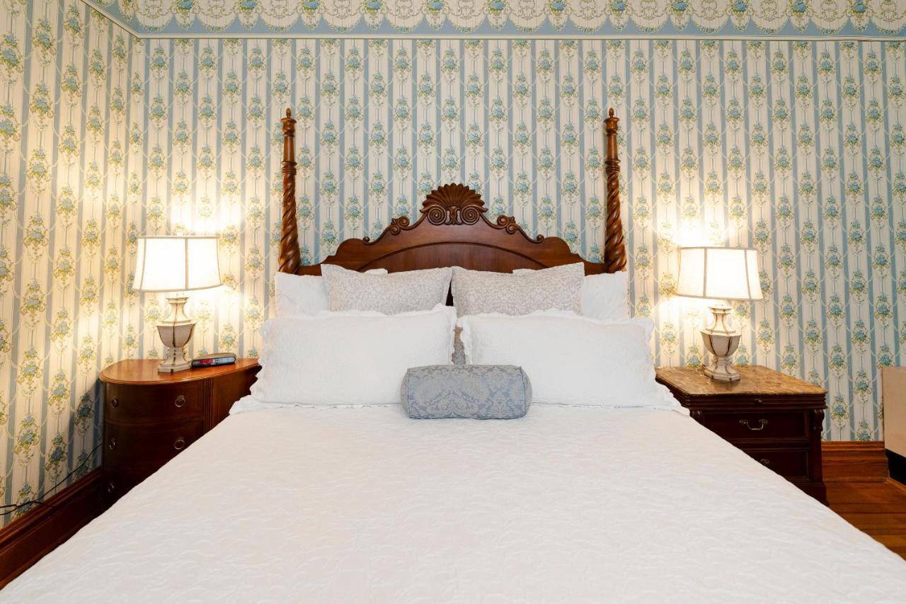 Captain Henderson House Hotel Arkadelphia Kamer foto