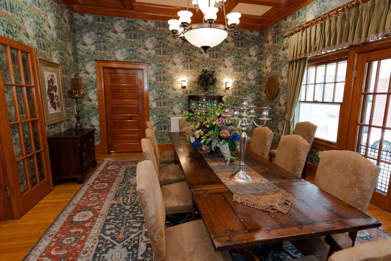 Captain Henderson House Hotel Arkadelphia Buitenkant foto