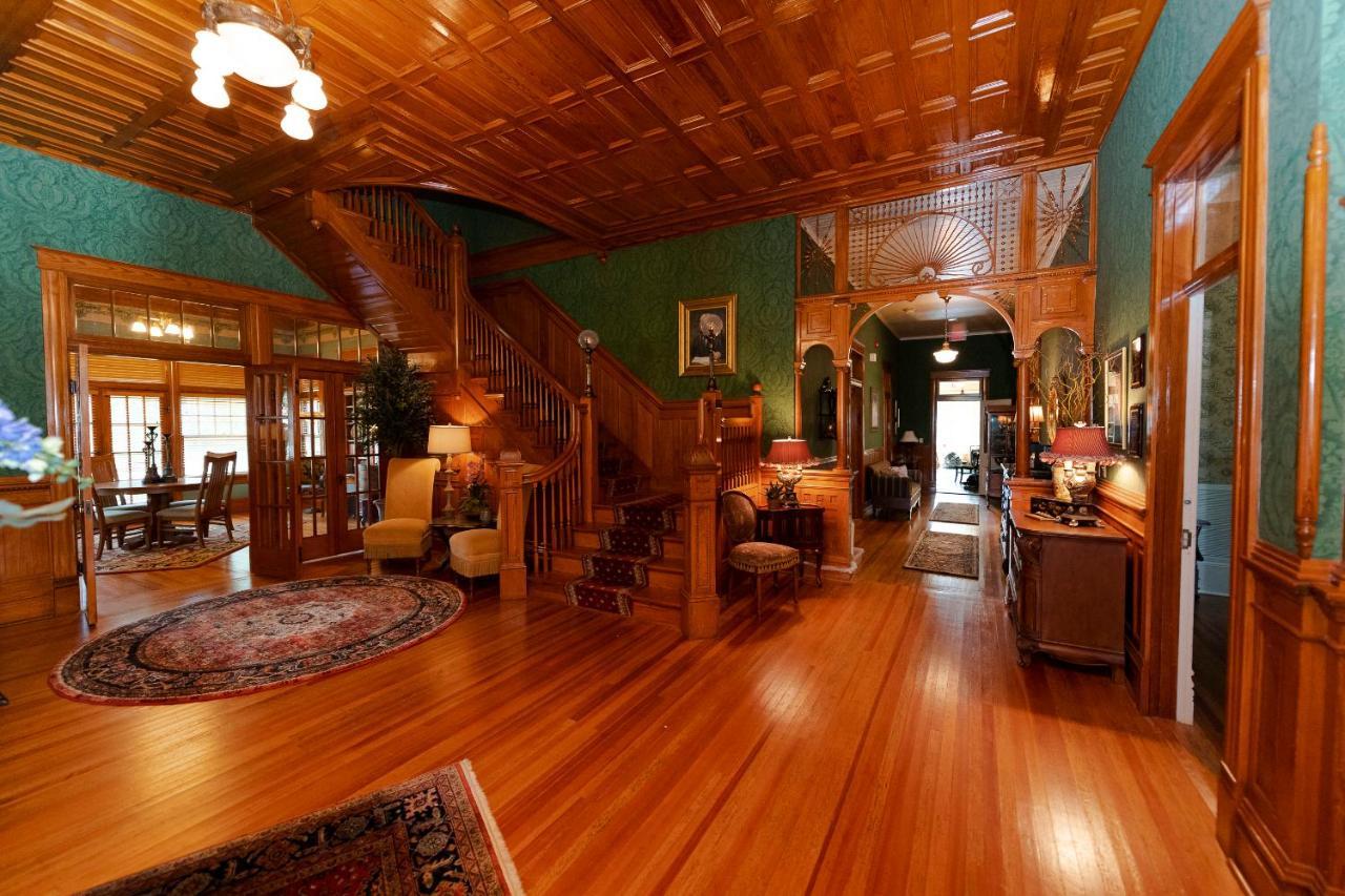 Captain Henderson House Hotel Arkadelphia Buitenkant foto