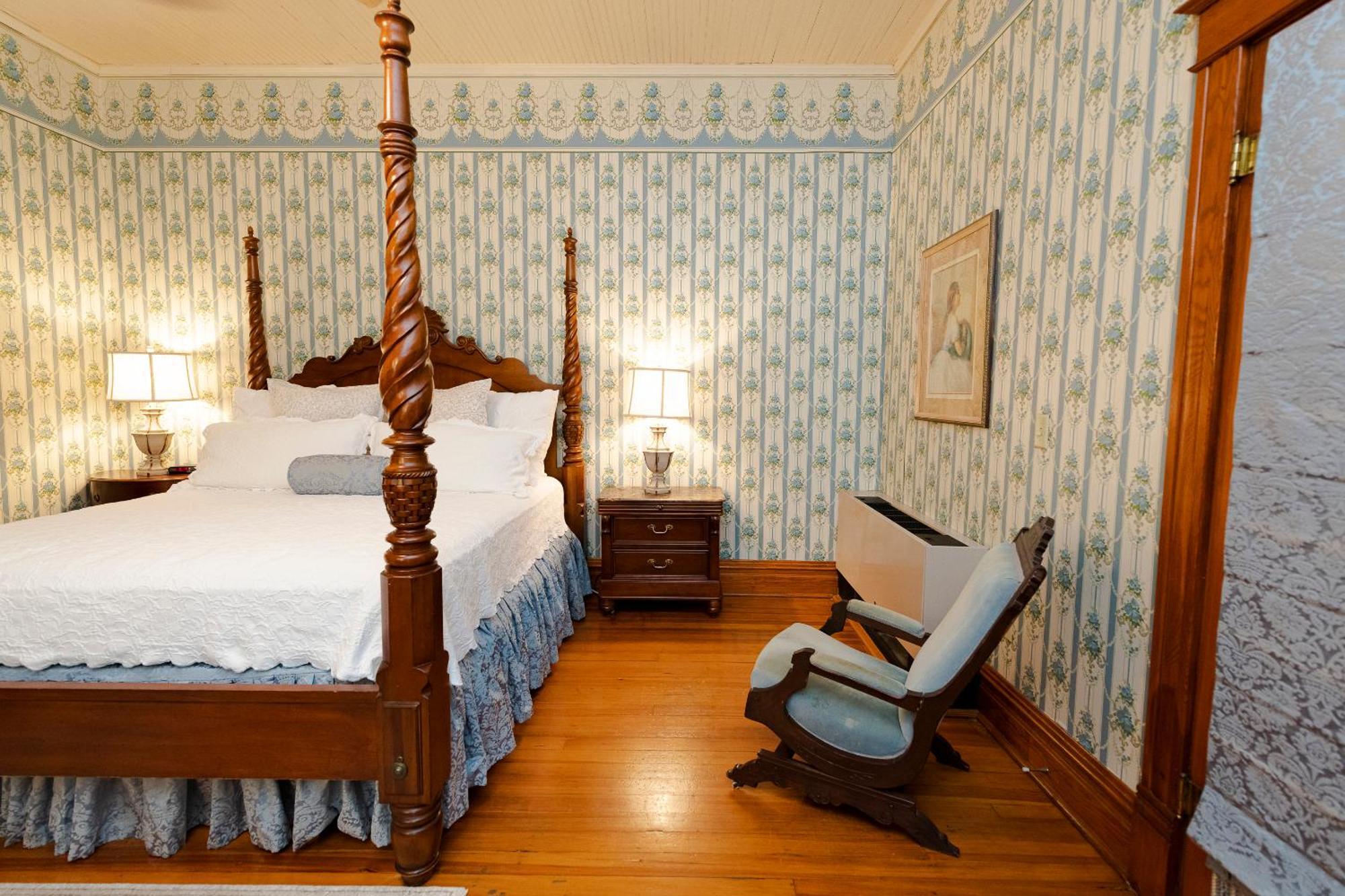 Captain Henderson House Hotel Arkadelphia Kamer foto